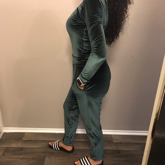 𝅺Nwt Xs Victoria's Secret Bodysuit & Pants Velvet Ensemble - Picture 2 of 8